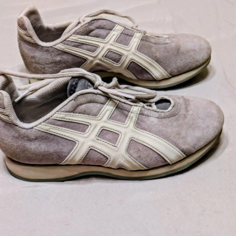 Women Onitsuka Tigers by Asics Running shoe Gray Suede Size 7 NewClassic F220902 - Picture 2 of 11